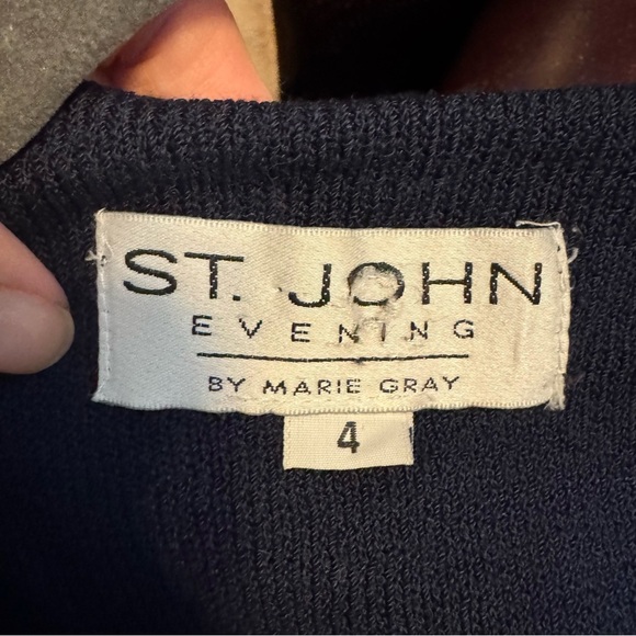 St John Santana Knit Navy Blue and Gold Jacket Size 4 - Picture 6 of 8